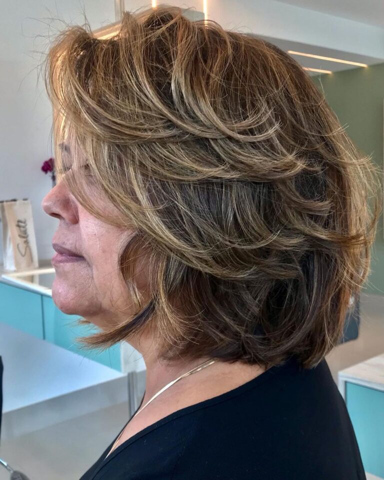 Coupe courte femme 60 ans visage rond : 27 idées qui rajeunissent