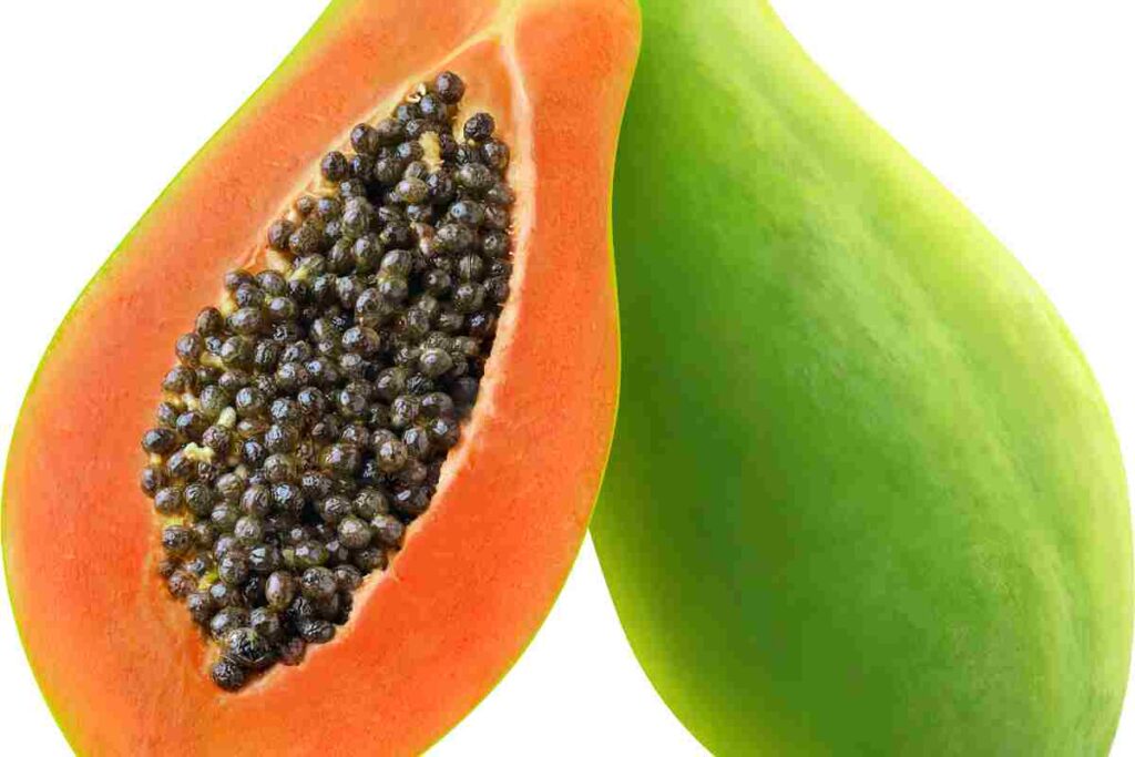 fruit à éviter pendant la grossesse : la papaye verte