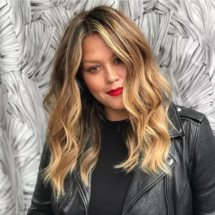 Mèches caramel blonde