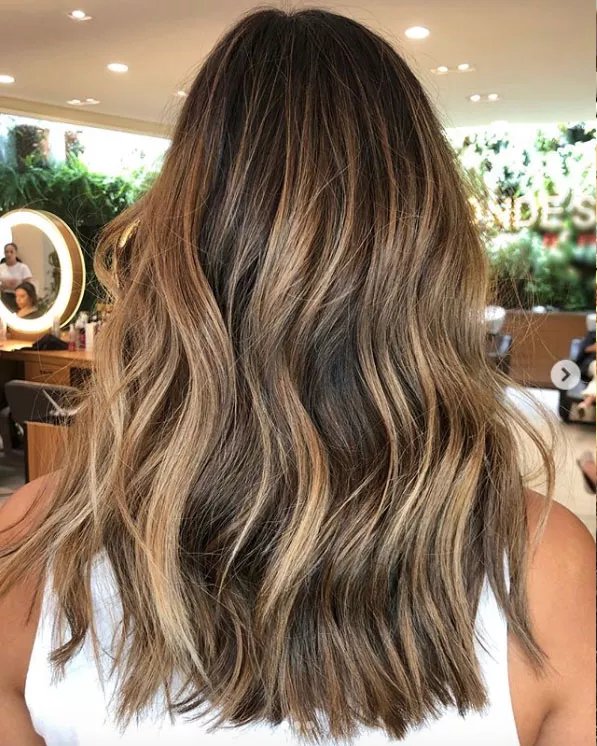 Mèches caramel été