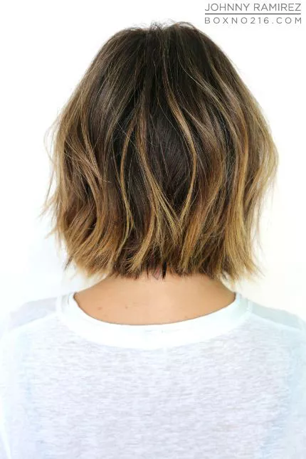 mèches caramel coupe carré
