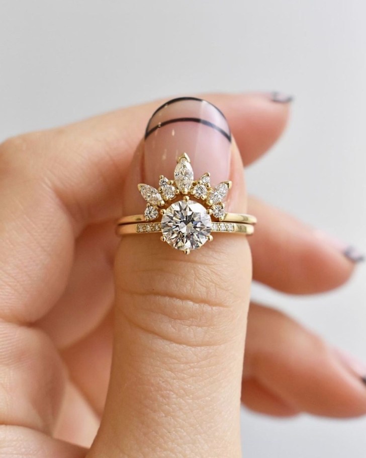 Design ongles mariage simple