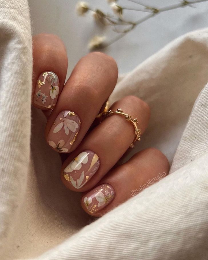 Designs d'ongles French manucure pour mariage