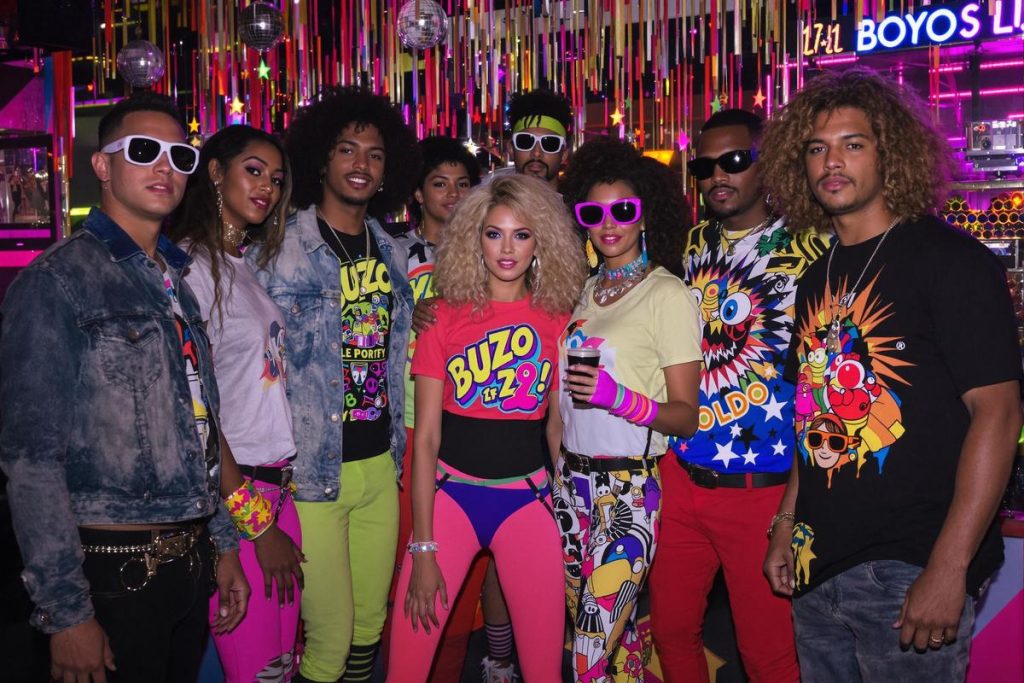 Comment s'habiller pour une soirée année 80